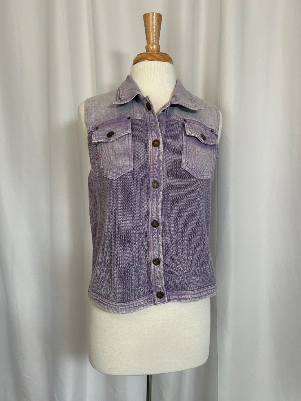 PBJ BLUES DENIM LAVENDER SWEATER VEST - SIZE MEDIUM